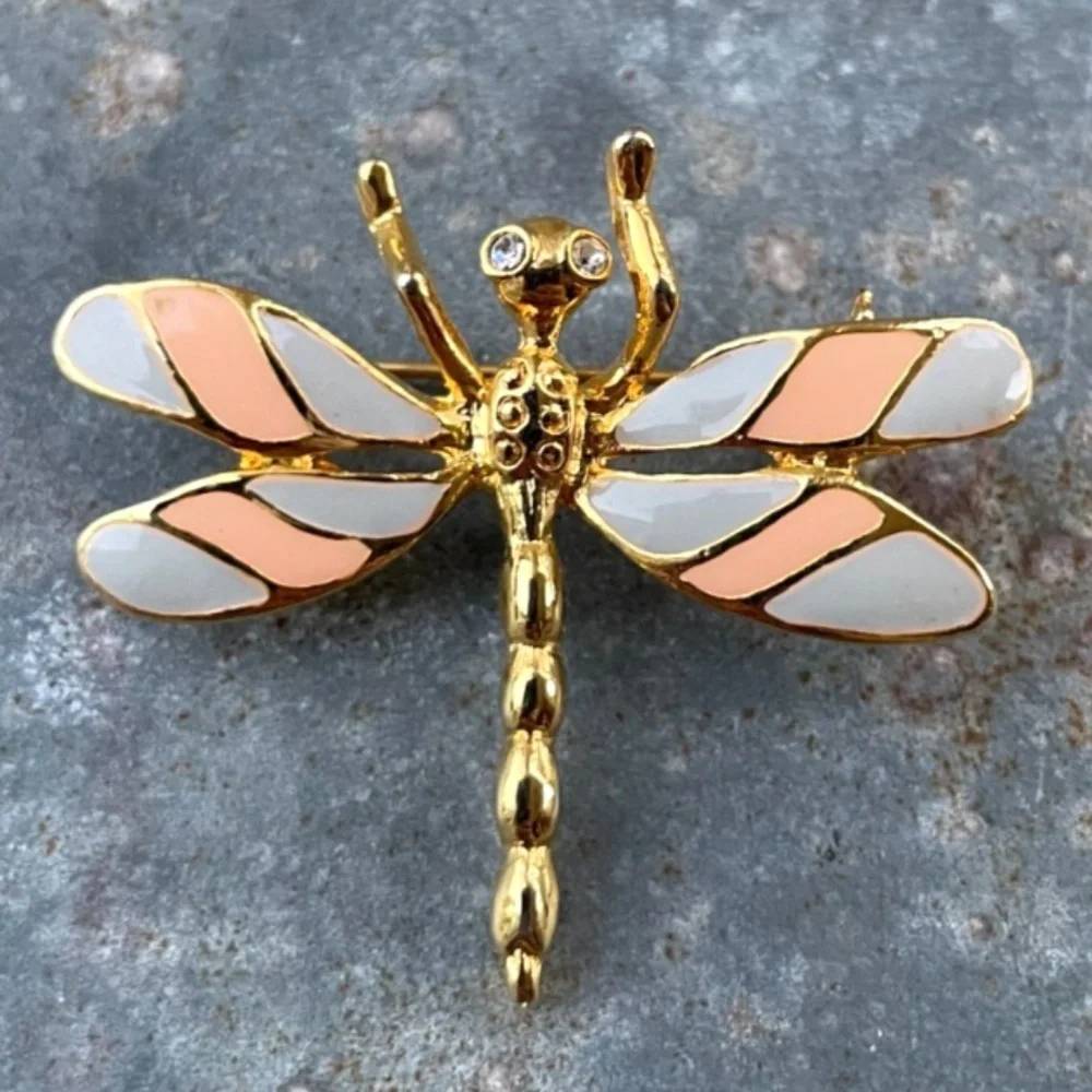 Vintage gold tone Dragonfly Brooch w/ purple-gray and pink wings - Picture 1 of 2